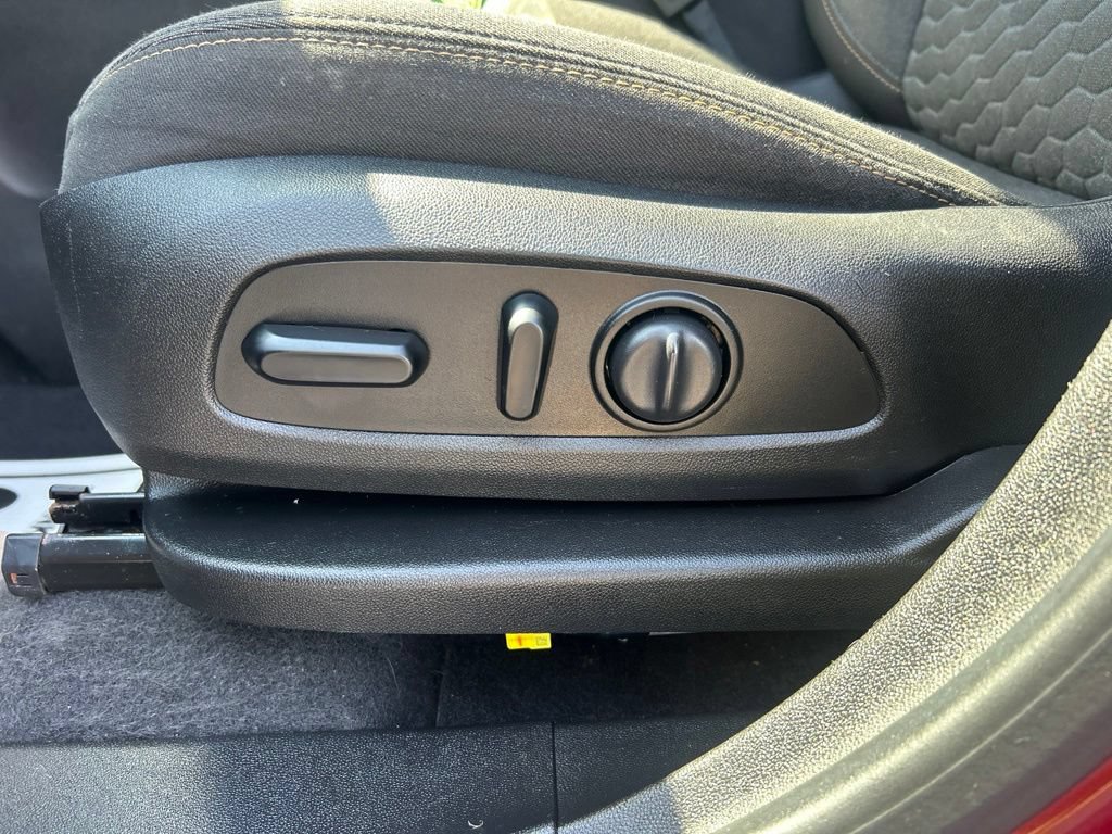 Certified 2020 Chevrolet Equinox LT AWD/4WD image 24
