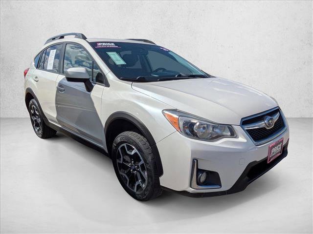 Used 2016 Subaru Crosstrek 2.0i Premium AWD/4WD image 3