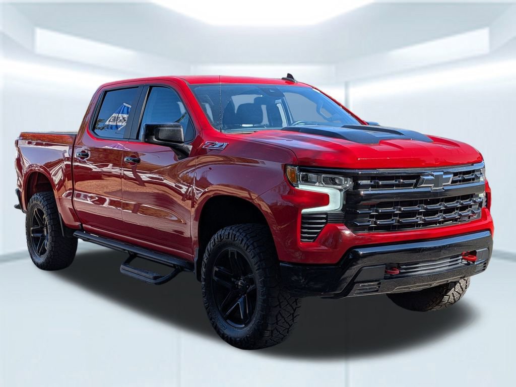 Used 2024 Chevrolet Silverado 1500 LT Trail Boss w/ Convenience Package II image 8