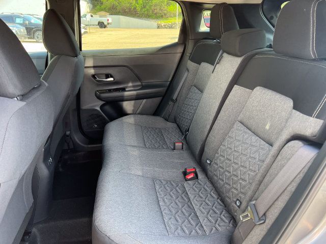 Used 2026 Nissan Kicks SV w/ Charging Package AWD/4WD image 5