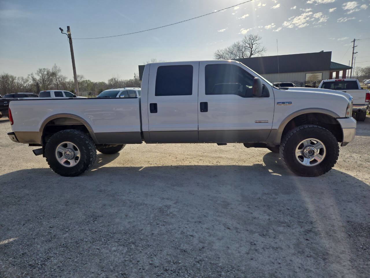 Used 2005 Ford F350 Lariat image 5