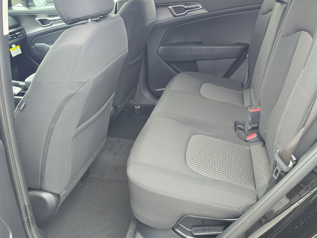 New 2026 Kia Sportage LX image 13