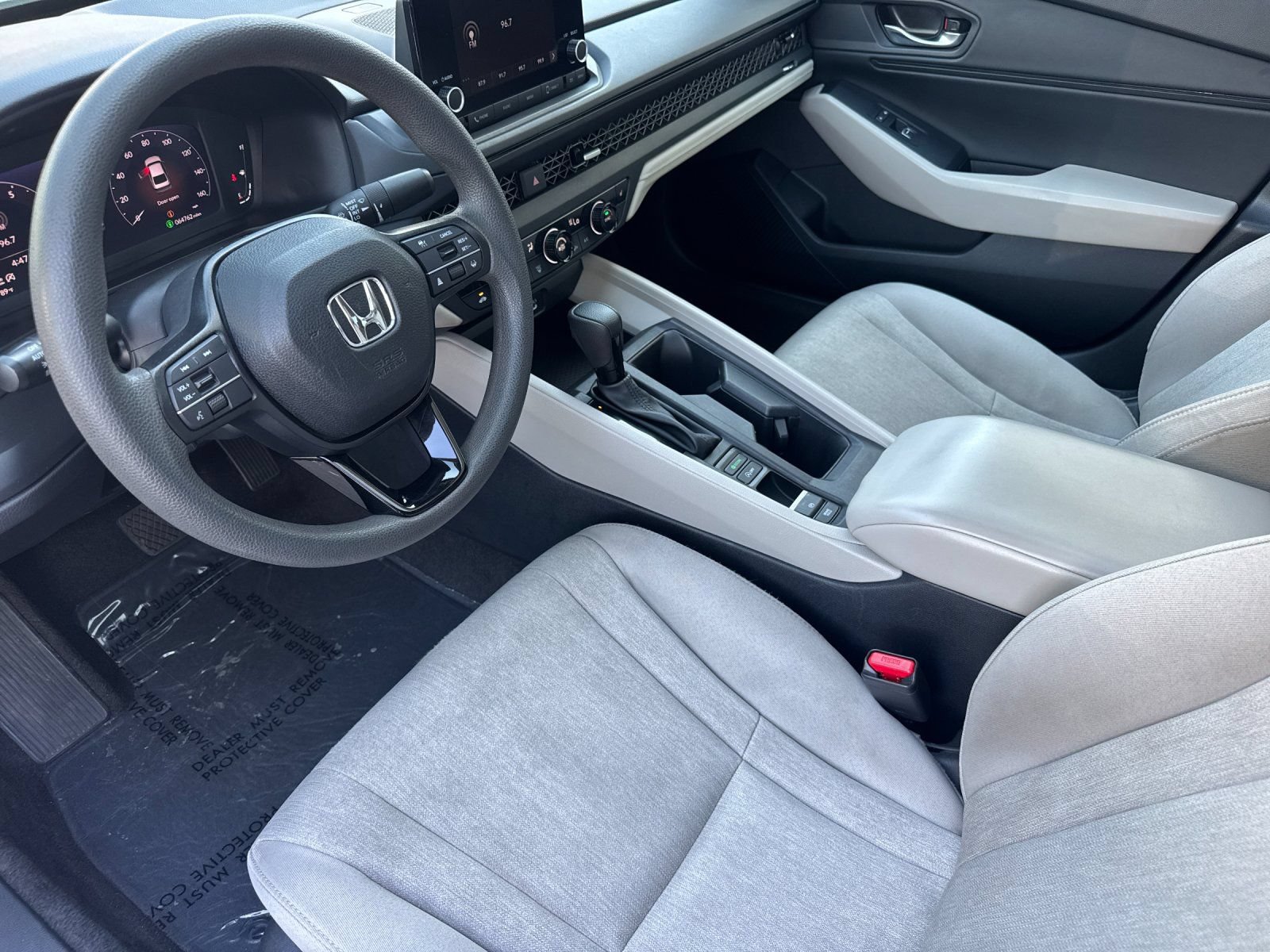 Used 2024 Honda Accord EX image 10