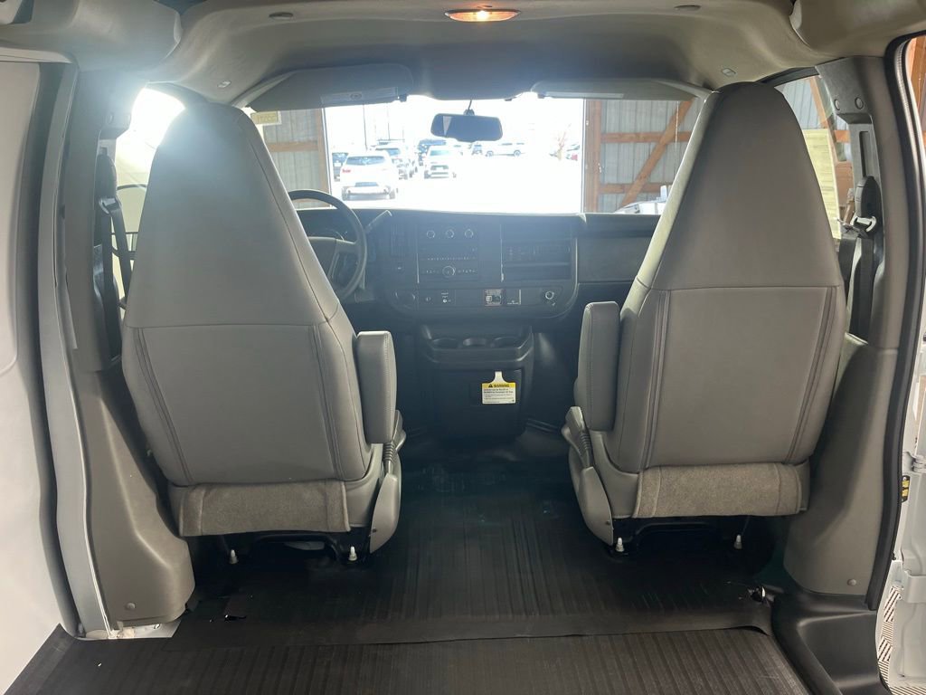 New 2026 Chevrolet Express 2500 w/ Enhanced Convenience Package RWD image 16