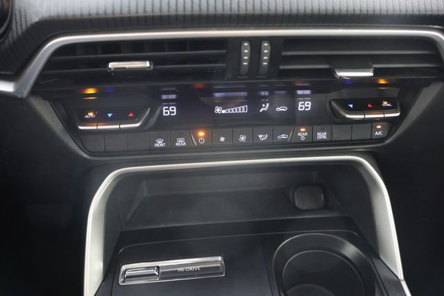 Used 2024 MAZDA CX-90 3.3 Turbo w/ Select Package AWD/4WD image 15