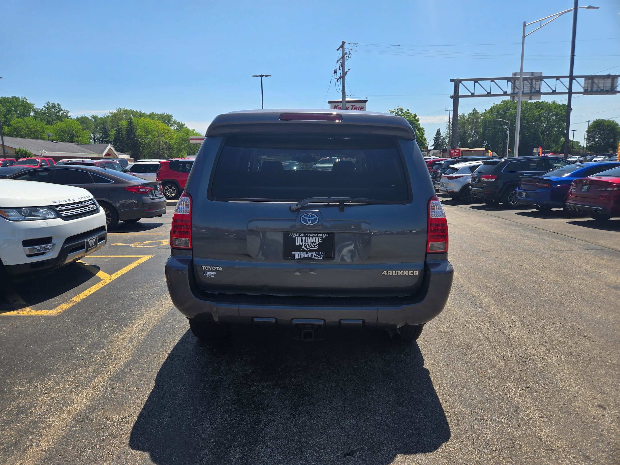 Used 2006 Toyota 4Runner Limited AWD/4WD image 10