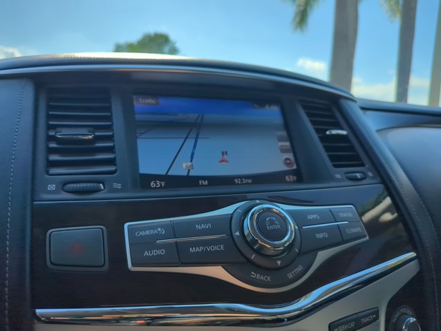 Used 2018 INFINITI QX80 2WD w/ Deluxe Technology Package image 11