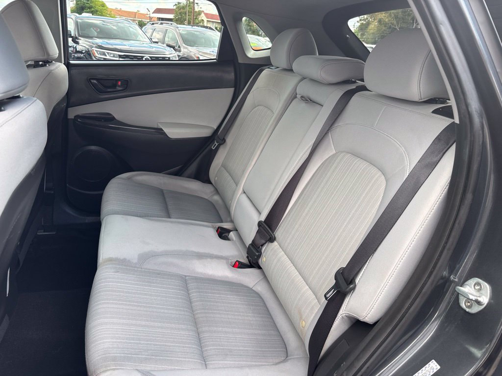 Used 2022 Hyundai Kona SEL FWD image 12