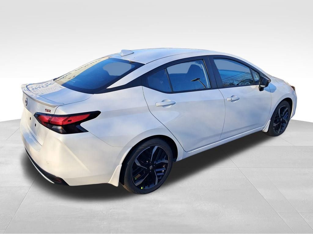 New 2025 Nissan Versa SR w/ Trunk Package image 5