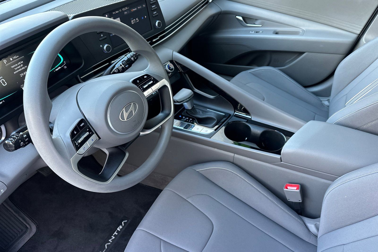 Certified 2025 Hyundai Elantra Blue image 10