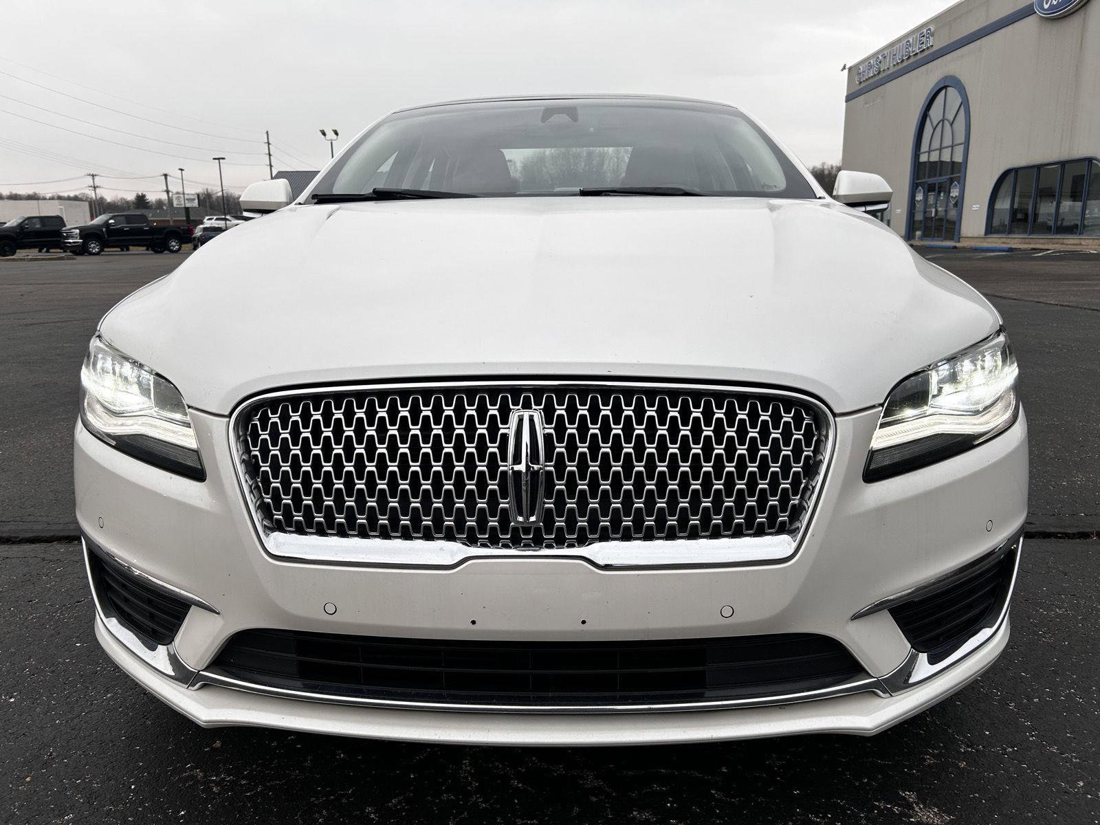 Used 2019 Lincoln MKZ Reserve w/ Luxury Package image 2