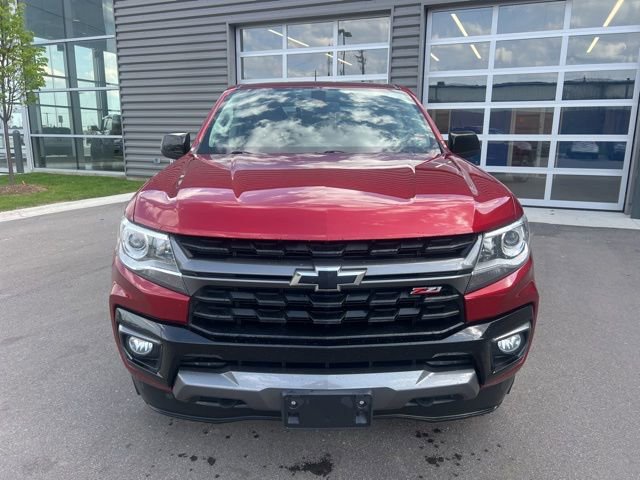 Used 2021 Chevrolet Colorado Z71 AWD/4WD image 2