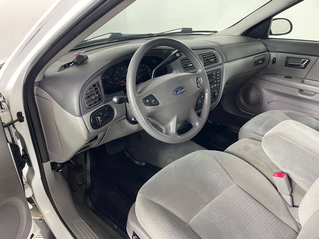 Used 2003 Ford Taurus SES FWD image 3