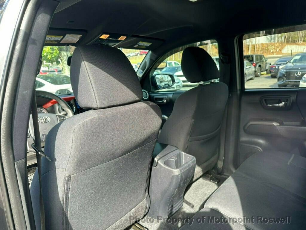 Used 2019 Toyota Tacoma TRD Off-Road image 22