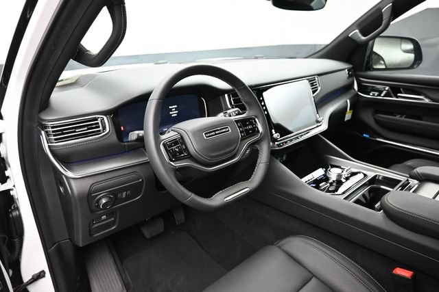 New 2026 Jeep Grand Wagoneer L Summit AWD/4WD image 16