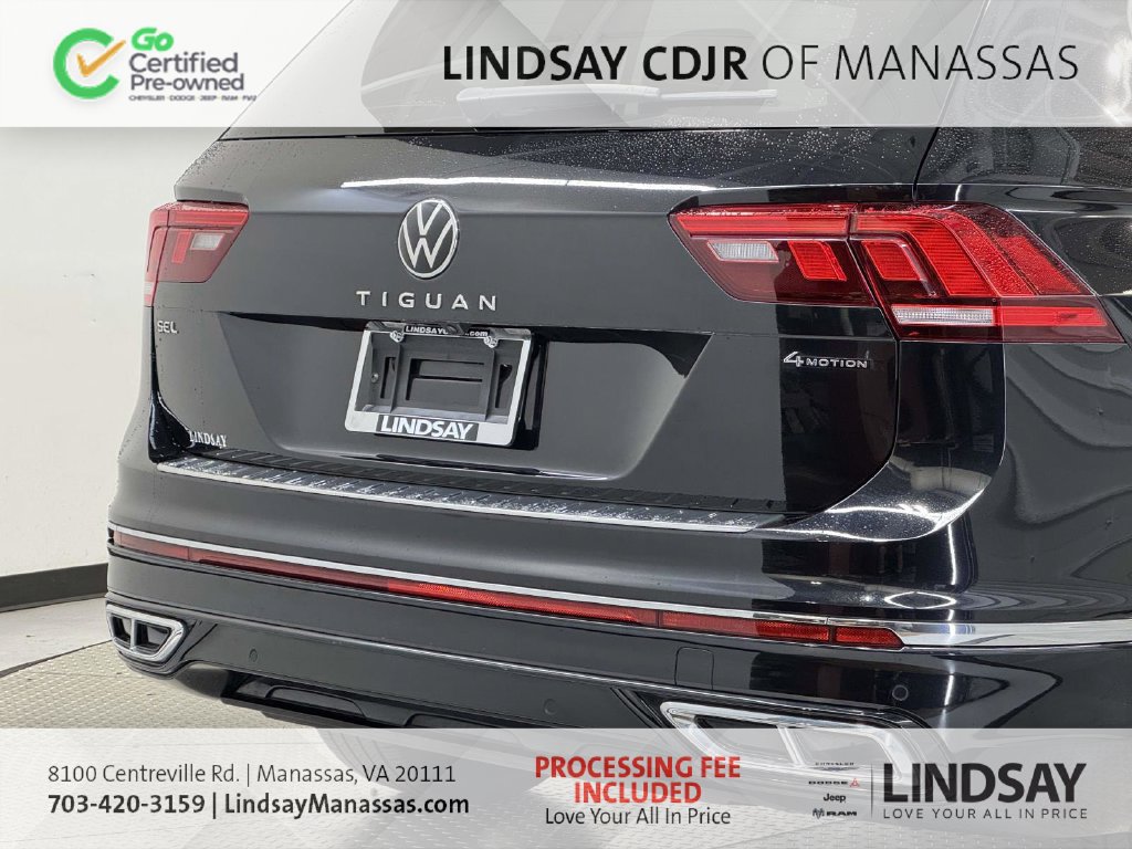 Used 2024 Volkswagen Tiguan SEL R-Line AWD/4WD image 9