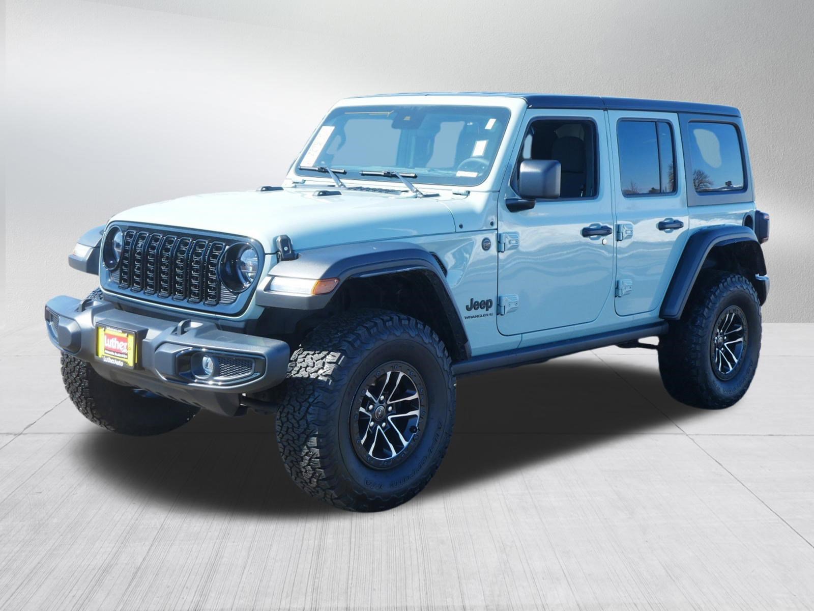 Used 2024 Jeep Wrangler Willys image 3