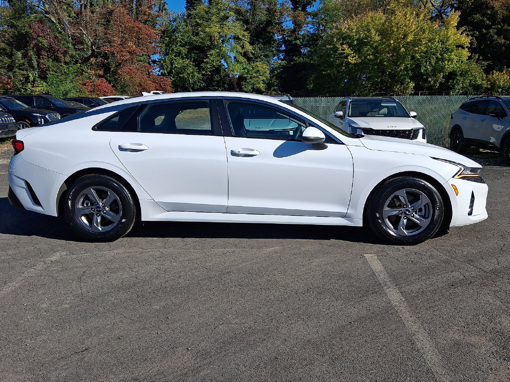 Used 2023 Kia K5 LXS FWD image 11