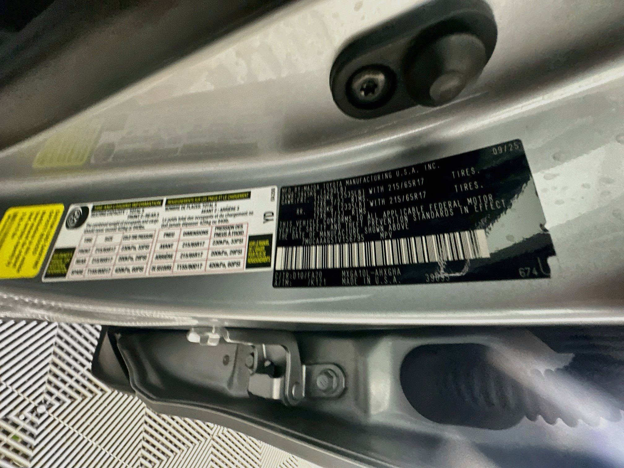 Used 2026 Toyota Corolla Cross LE FWD image 12