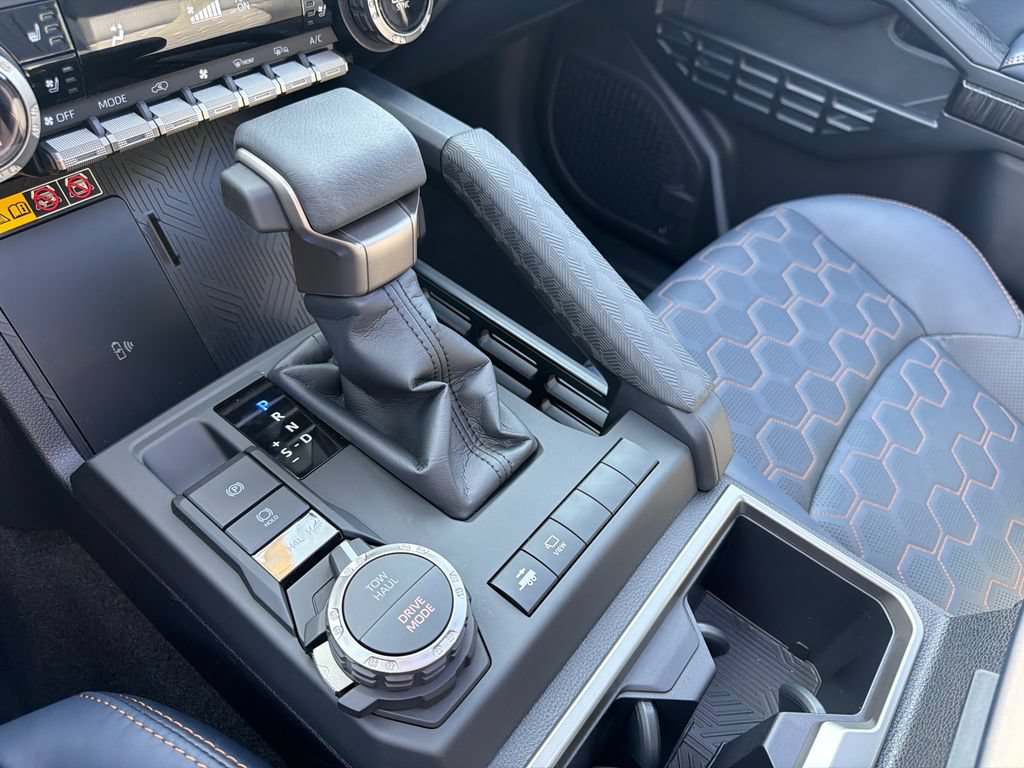New 2026 Toyota 4Runner Limited AWD/4WD image 35