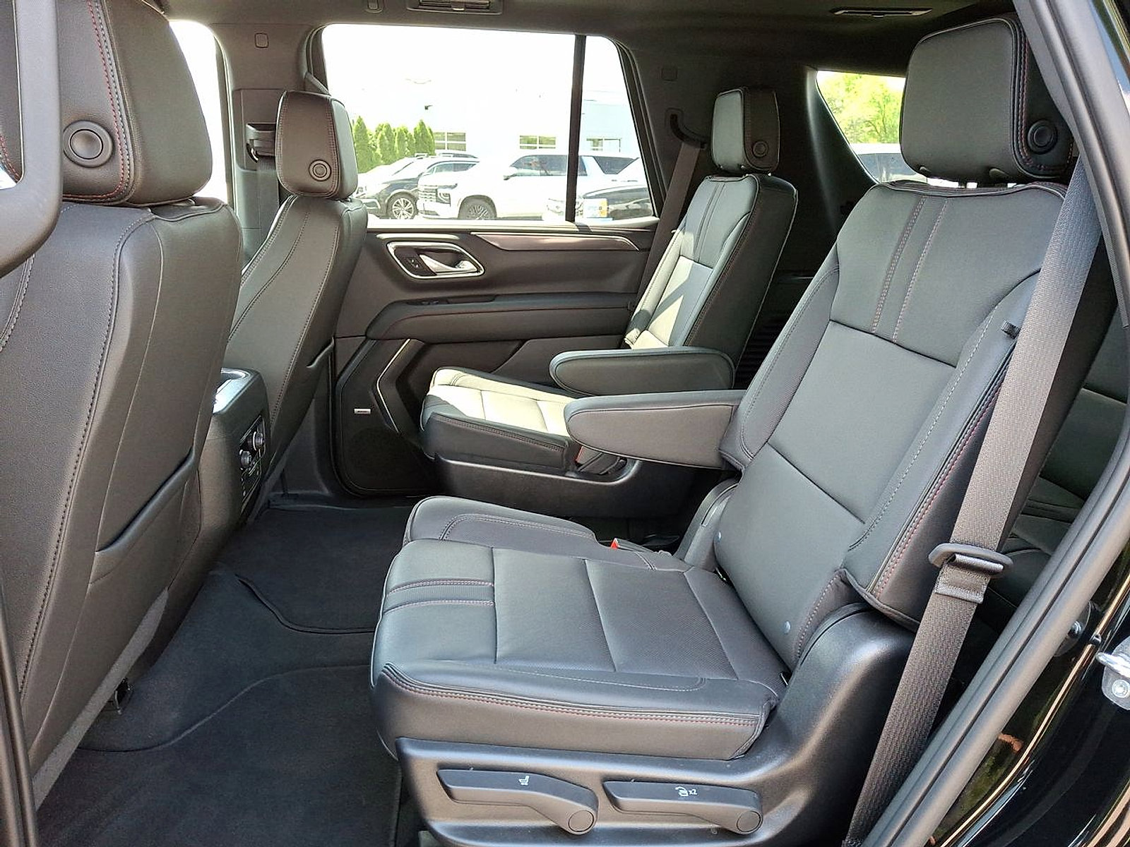 Certified 2022 Chevrolet Tahoe RST w/ Luxury Package image 20