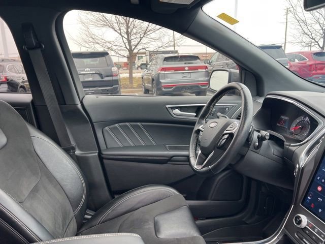 Used 2021 Ford Edge ST w/ Equipment Group 401A image 40