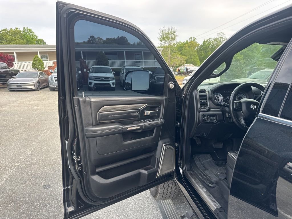 Used 2020 RAM 2500 Limited AWD/4WD image 25