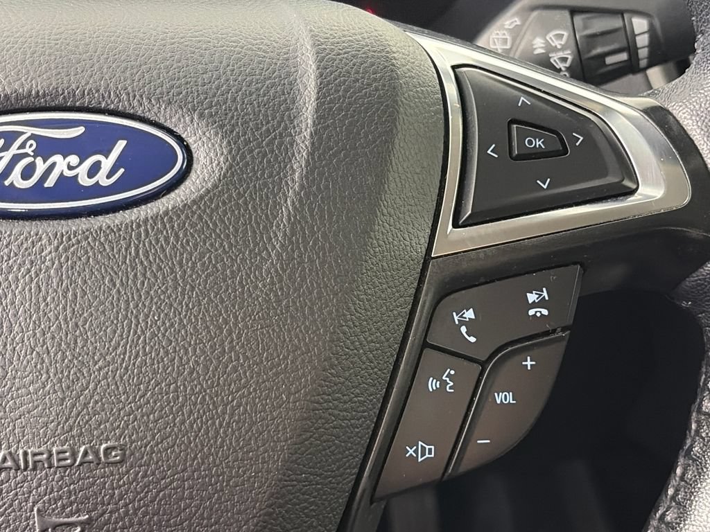 Used 2024 Ford Edge SEL AWD/4WD image 18