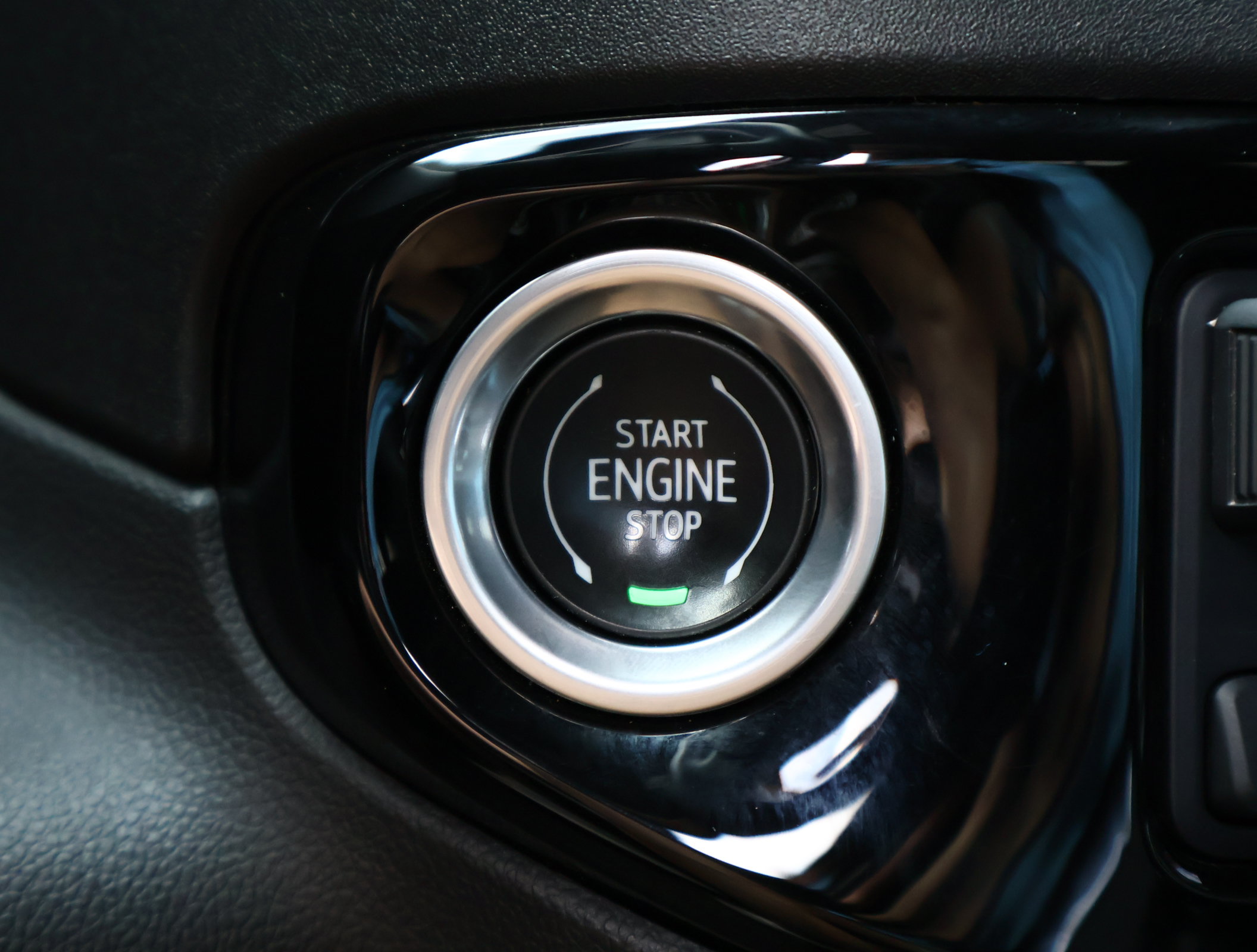 Used 2024 Chevrolet Silverado 1500 RST w/ Texas Edition Plus RWD image 18
