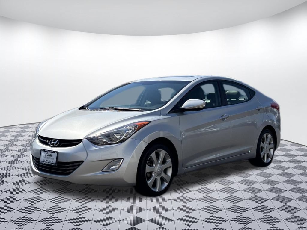 Used 2013 Hyundai Elantra Limited FWD image 3
