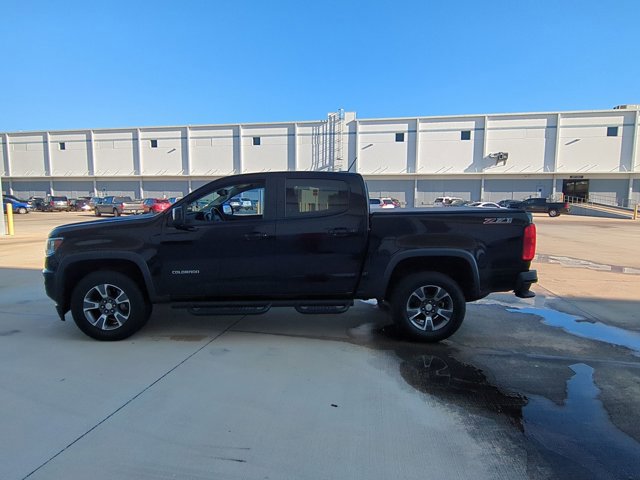 Used 2017 Chevrolet Colorado Z71 w/ LPO, Gearon Divider Package image 8