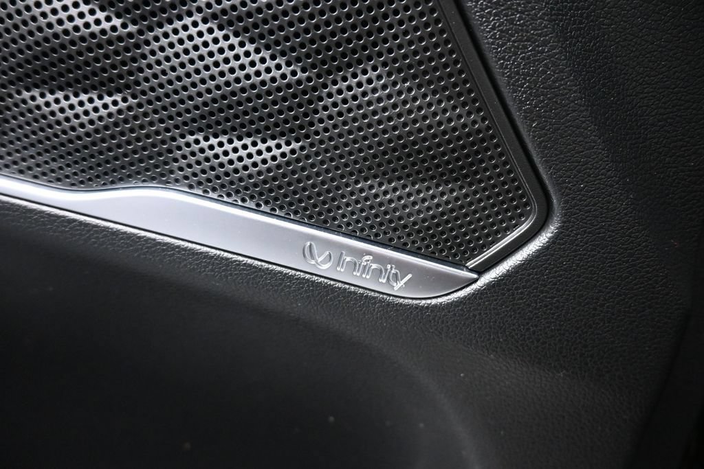 Used 2019 Hyundai Santa Fe Limited AWD/4WD image 15