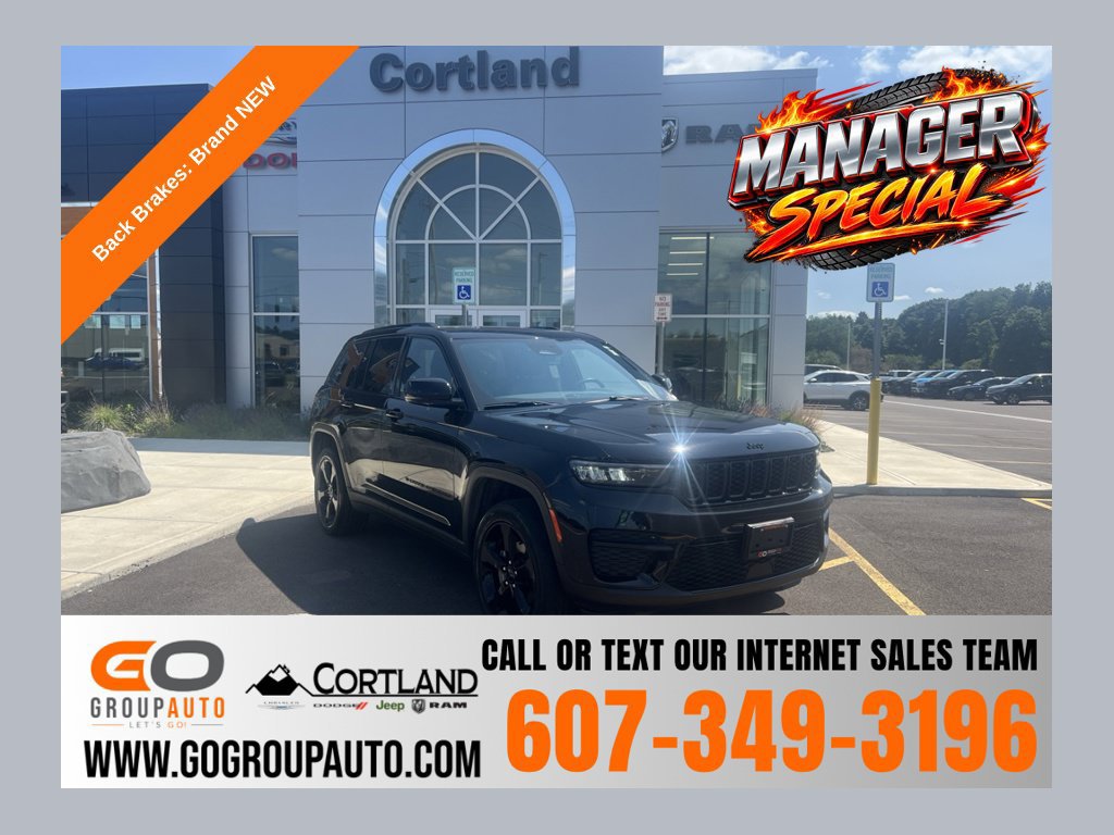 Used 2023 Jeep Grand Cherokee Altitude