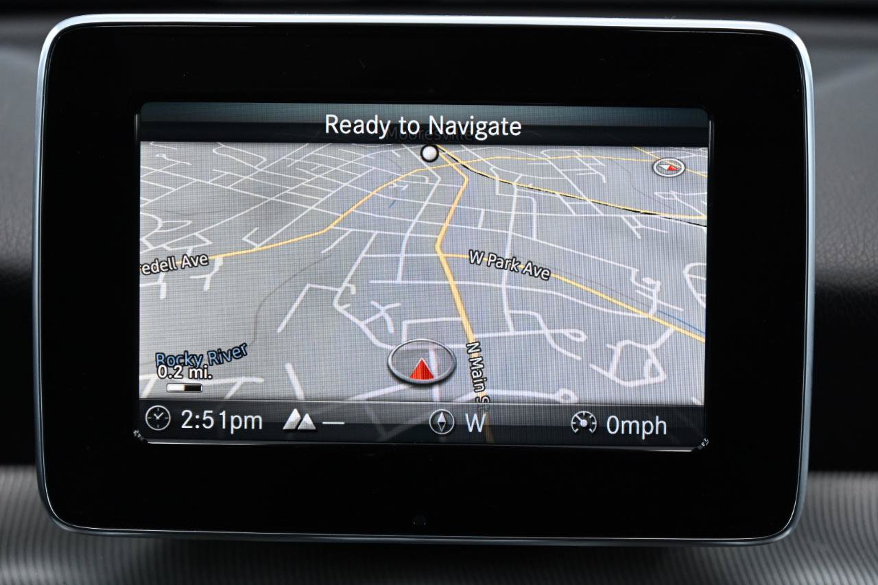 Used 2016 Mercedes-Benz GLA 250 4MATIC image 25