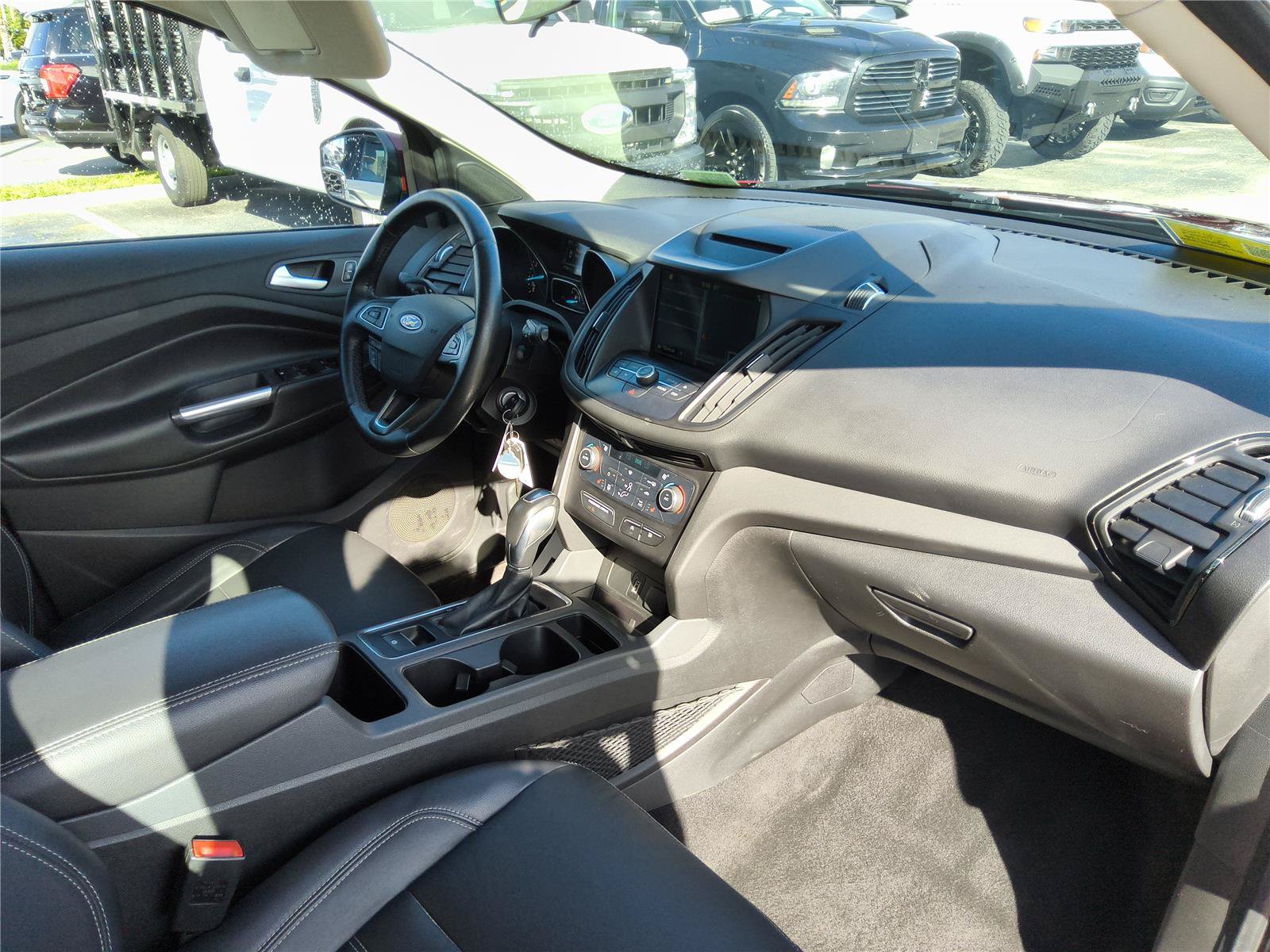 Used 2018 Ford Escape SEL w/ Canadian Touring Package AWD/4WD image 32