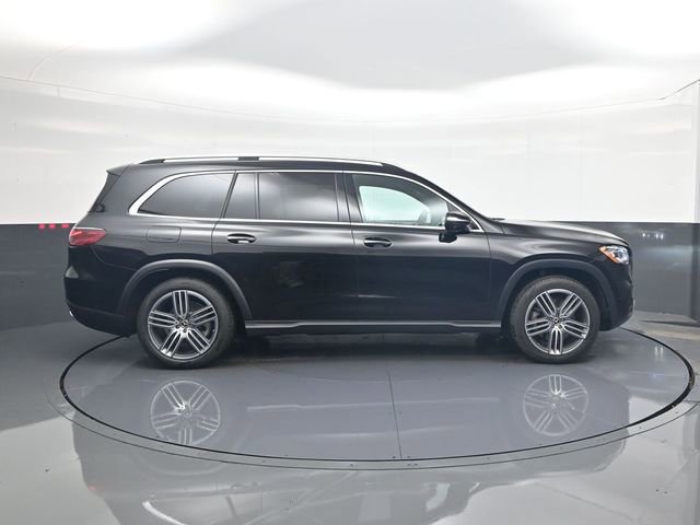 Used 2025 Mercedes-Benz GLS 450 4MATIC image 7