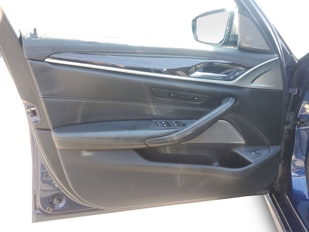 Used 2018 BMW M550i xDrive AWD/4WD image 12