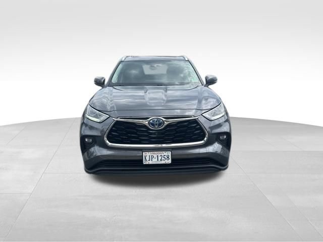 Used 2021 Toyota Highlander Limited AWD/4WD image 9