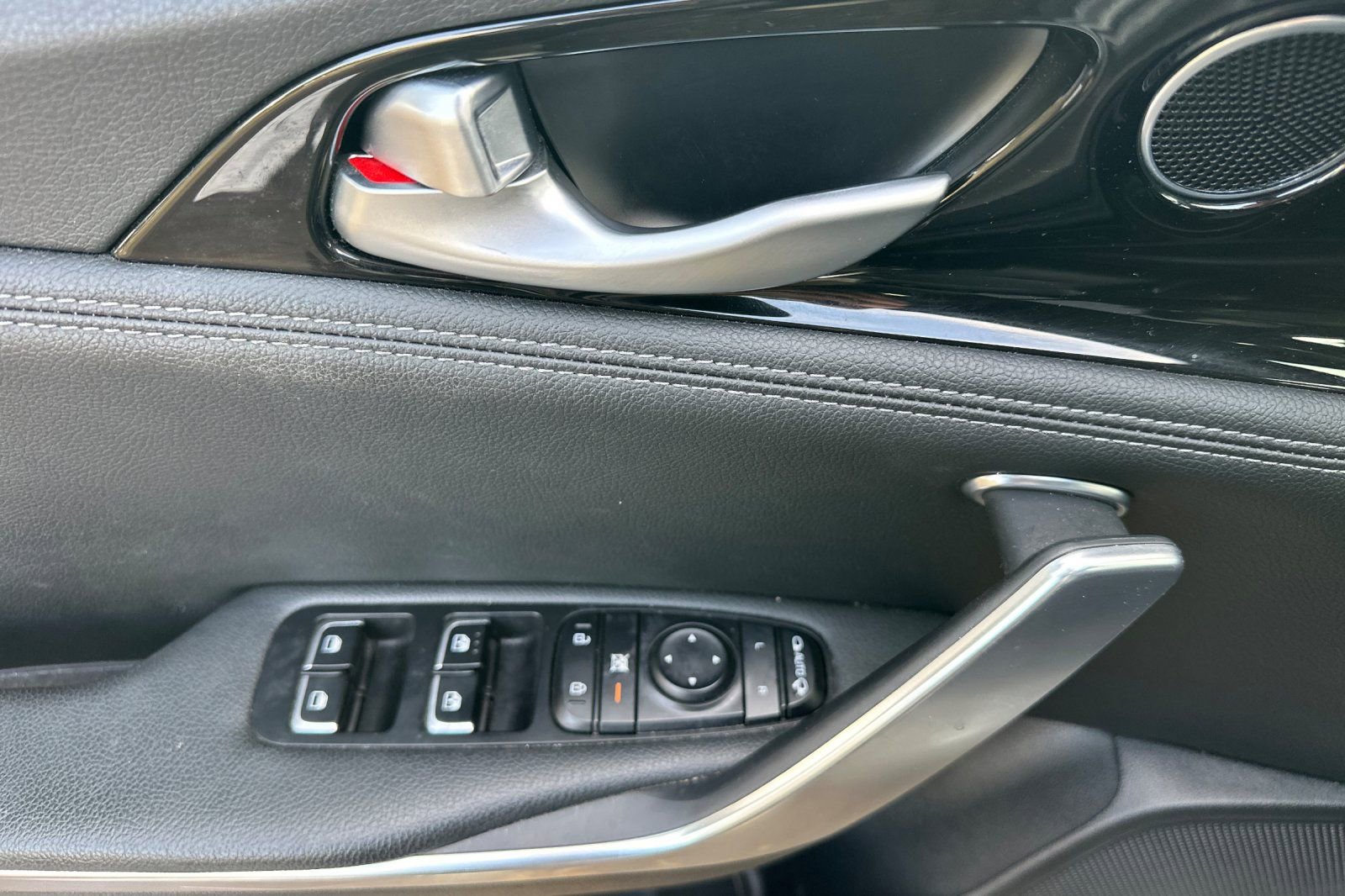 Used 2022 Kia Stinger GT-Line image 10