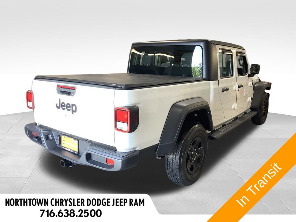 Used 2023 Jeep Gladiator Sport AWD/4WD image 6