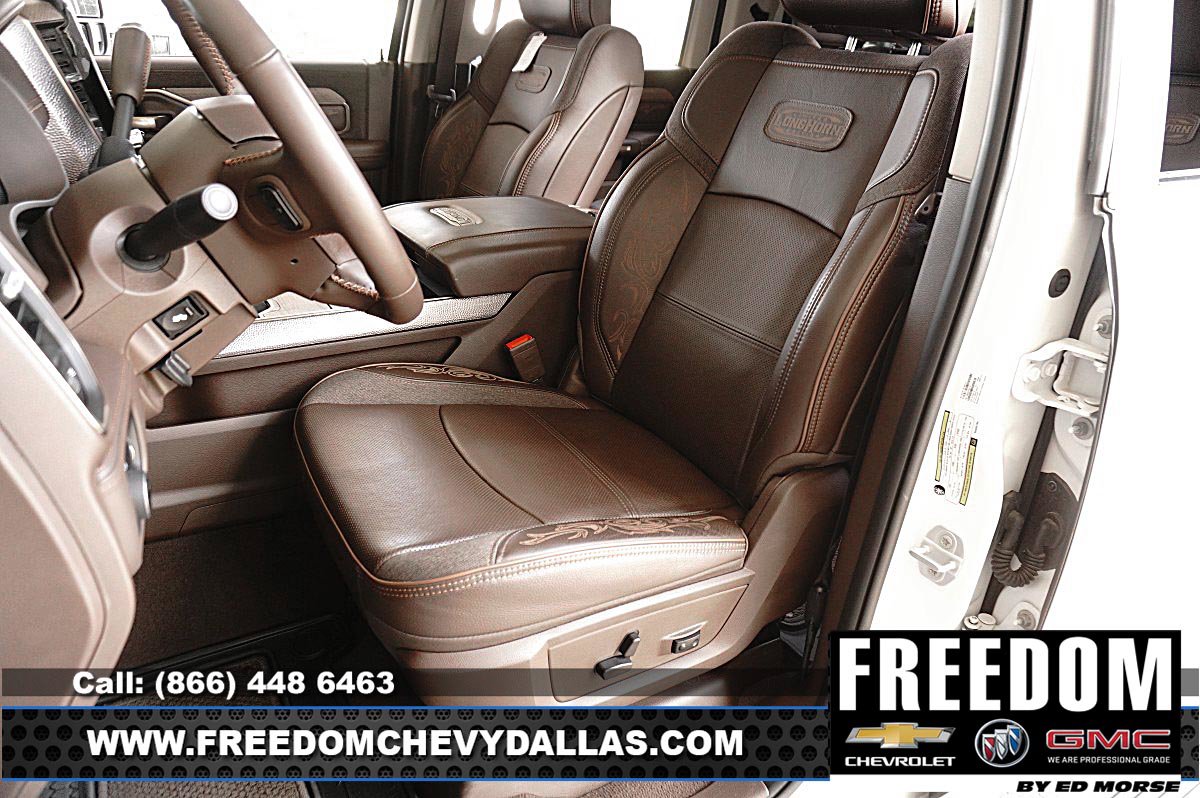 Used 2025 RAM 2500 Limited AWD/4WD image 9