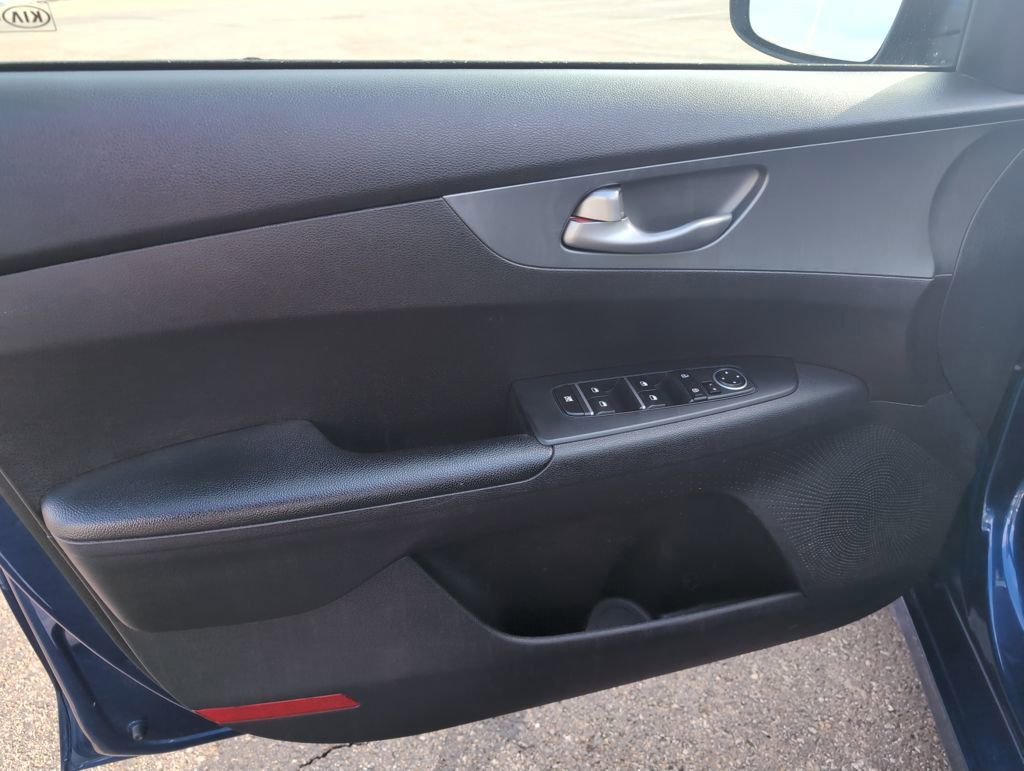 Used 2021 Kia Forte LXS image 14