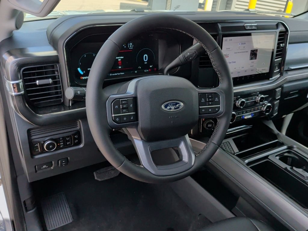 New 2026 Ford F350 Lariat w/ FX4 Off-Road Package AWD/4WD image 15