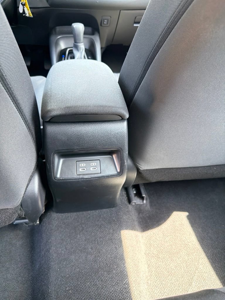 Used 2024 Toyota Corolla LE FWD image 16
