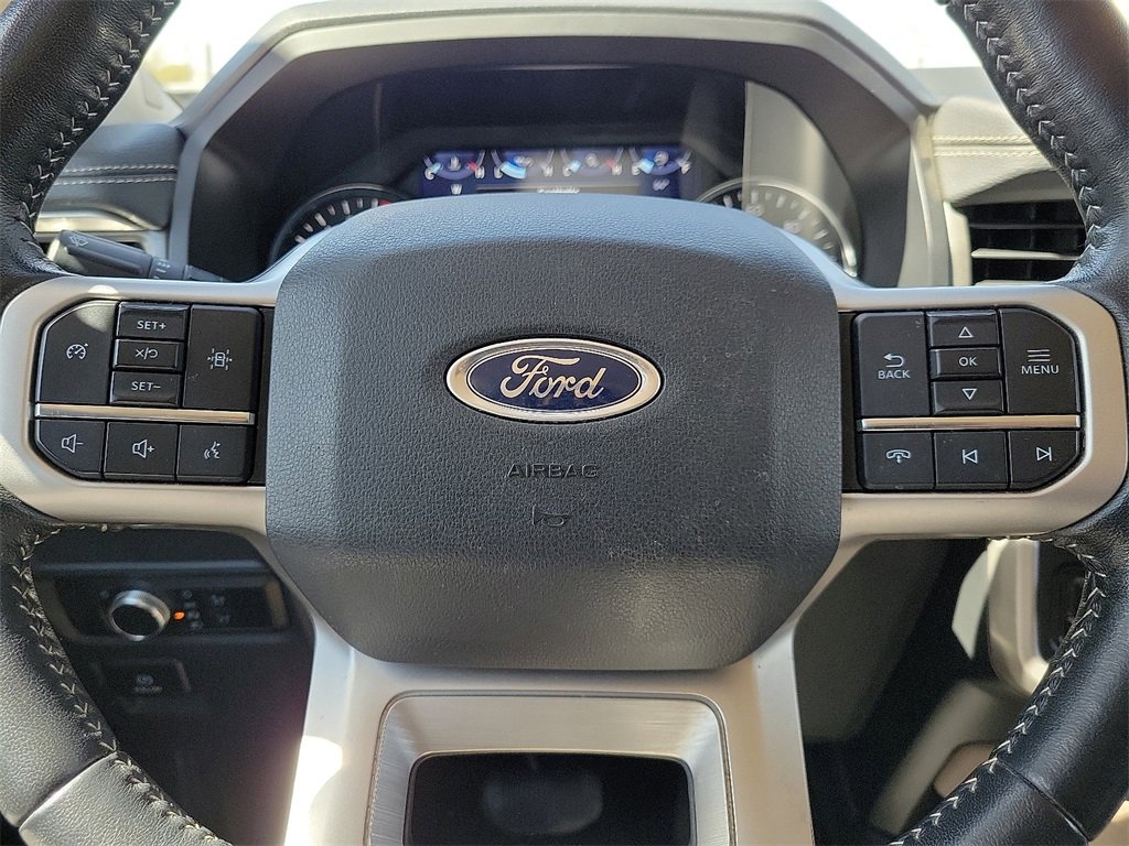 Used 2022 Ford Expedition XLT image 24