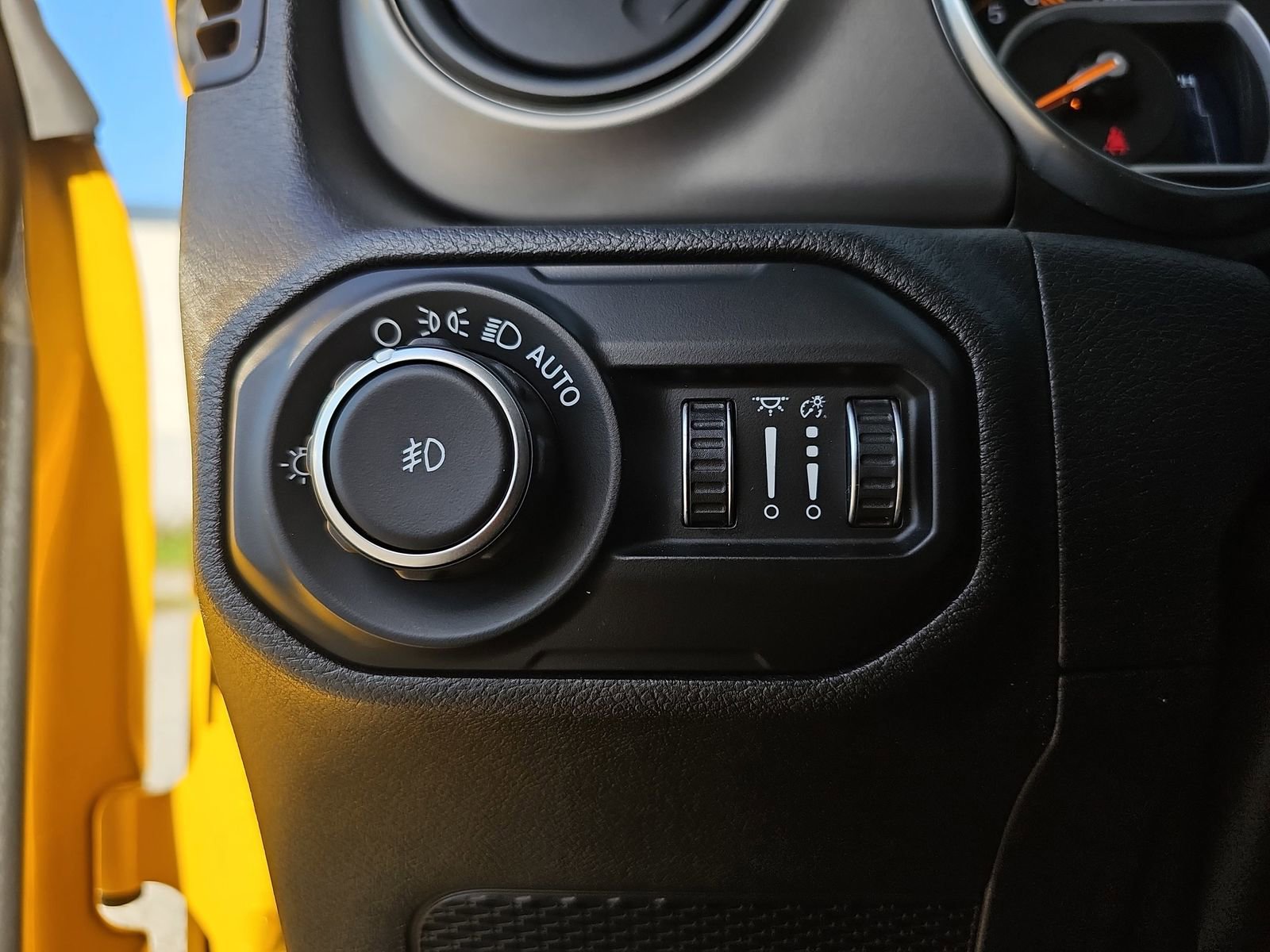 Used 2020 Jeep Wrangler Unlimited Sport image 26