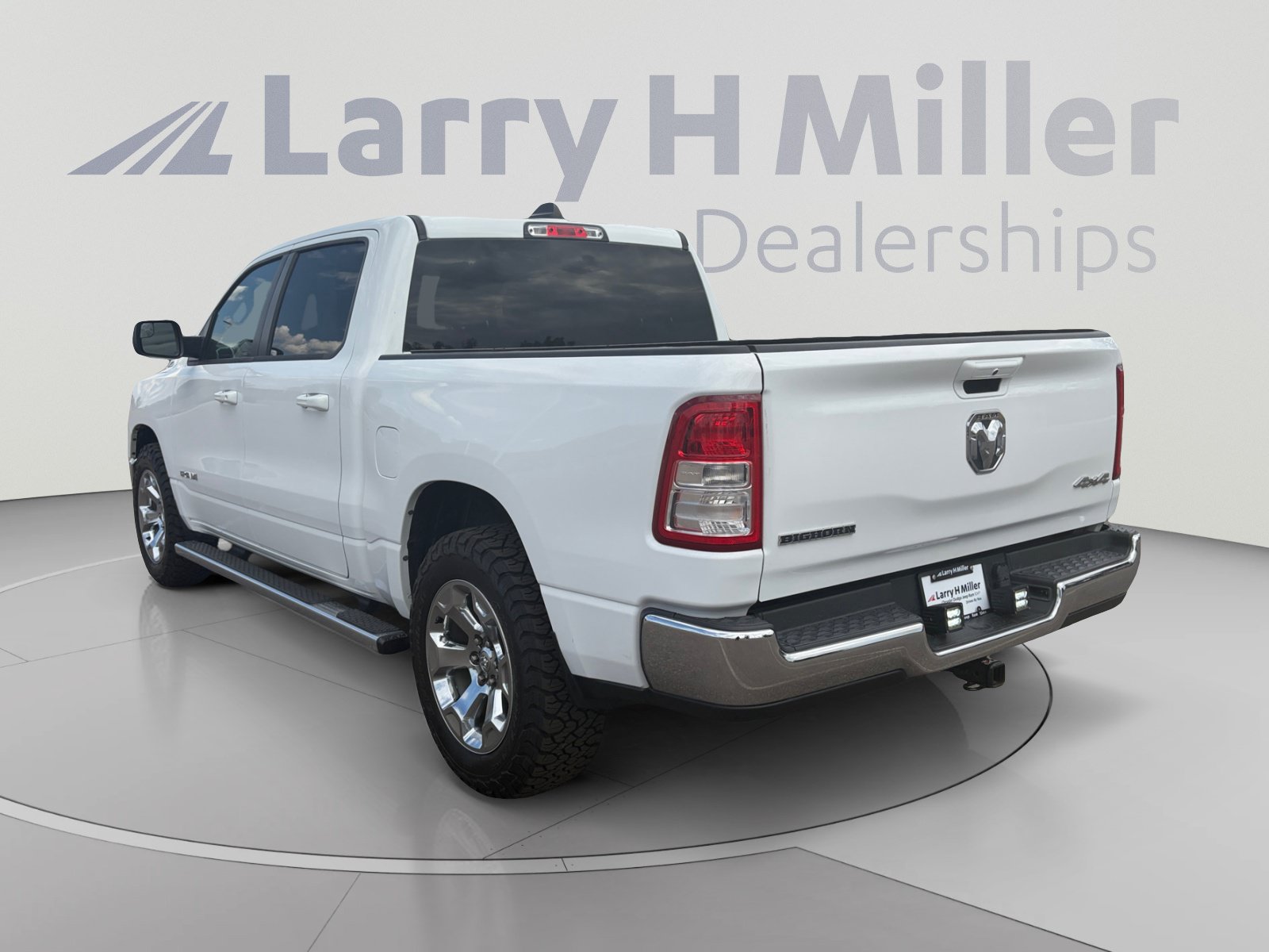 Used 2022 RAM 1500 Big Horn AWD/4WD image 4