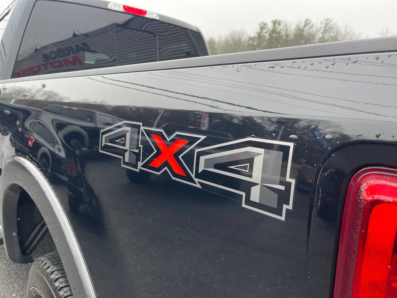 Used 2017 Ford F250 Lariat w/ Lariat Value Package image 19