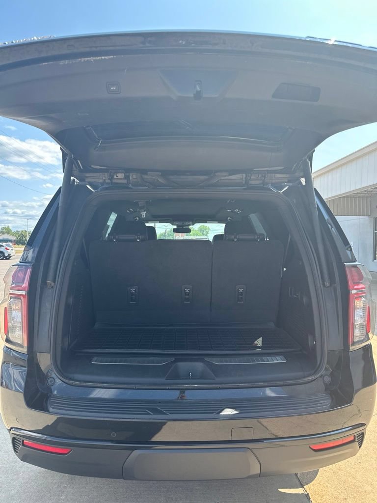 Used 2023 Chevrolet Tahoe RST w/ Luxury Package AWD/4WD image 15