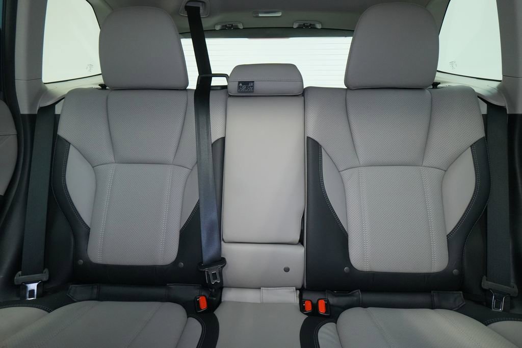 Used 2023 Subaru Forester Limited w/ Popular Package #3 image 19